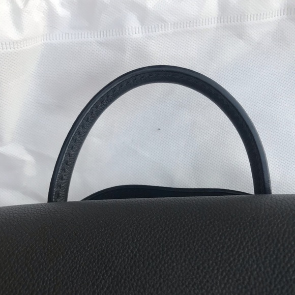 💯 Auth Louis Vuitton Lockme black calfskin backpack - Picture 4 of 14